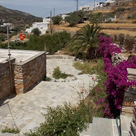 度假居 Sifnos Stone House Maison De Pierre Stone House 阿波罗尼亚